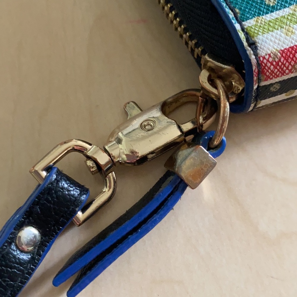 Stella & Dot Multicolor wallet - Picture 3 of 7